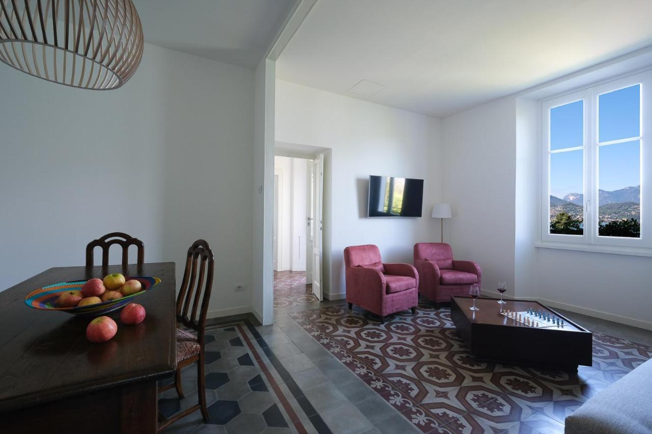 Villa Gina Варенна Экстерьер фото
